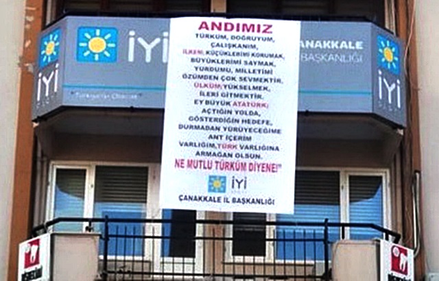 İYİ Parti Çanakkale’den Andımız Afişi