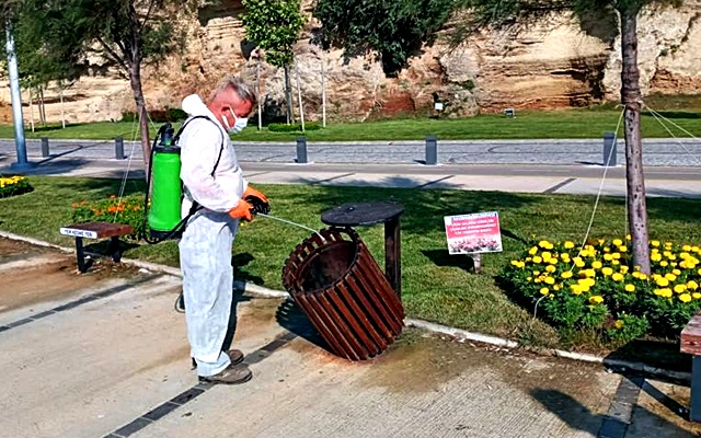 Gezi Alanları İlaçlanıyor Ama!