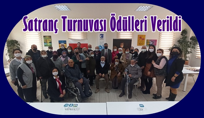 Satranç Turnuvası Ödülleri Verildi