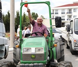 Silivrili Çiftçiler Tohumluk Arpa Sevinci Yaşadı