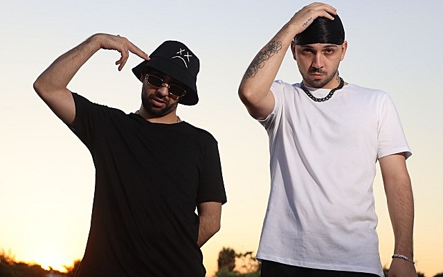 Asil Sland & Bixi Blake “Fresh” Diyor