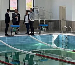 Yüzme Havuzu ve Spor Salonuna Ziyaret
