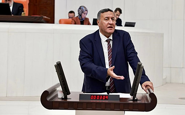 CHP’li Gürer; “Emeklinin Geçinmesi Mucize”