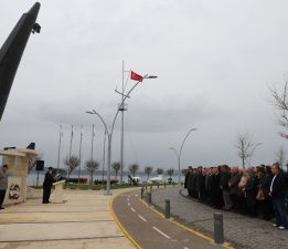 Deniz Şehitleri Törenle Anıldı