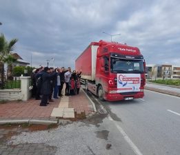 Deprem Bölgesi İle Dayanışma Devam Ediyor