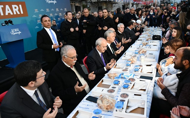 Kılıçdaroğlu Çanakkale’de Millet İftarı’na Katıldı
