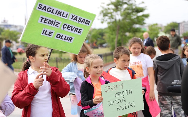 “Marmara Denizi Günü”nde Kıyı Temizliği