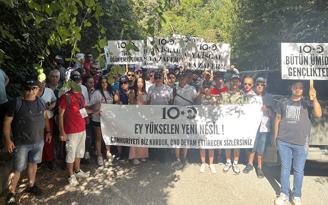 100. Yıl Cumhuriyet Doğa Yürüyüşü Yapıldı