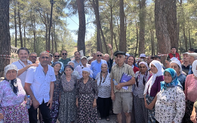 Ümit Özdağ’dan, Orman’da Basın Açıklaması