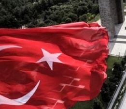 Bayrağını Al Çanakkale’ye Gel