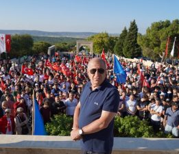 Ümit Özdağ’dan Çanakkale’de “Zafer Yürüyüşü”