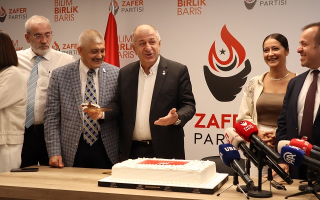 Zafer Partisi 2. Yılını Kutladı