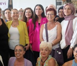 Kadınlar Siyaset Atölyesinde Bir Araya Geldi
