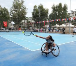 Tekerlekli Sandalye 100. Yıl Tenis Turnuvası