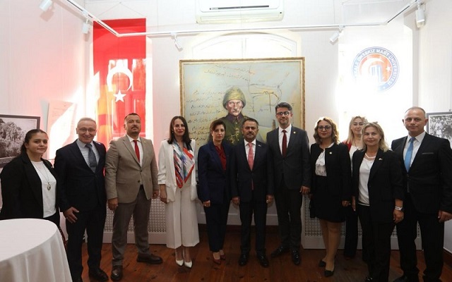 “Anafartalar Kahramanı Atatürk” Sergisi Açıldı