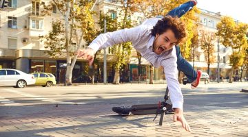 Scooter Kazaları ve Çene Kırıkları