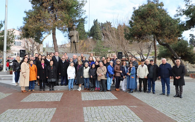 CHP’den Şehitlere Saygı Duruşu