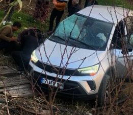 Lapseki’de Trafik Kazası 1 Ölü 4 Yaralı