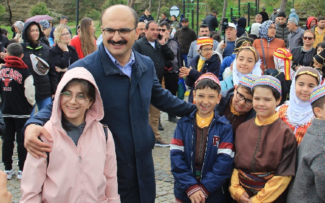 Gelibolu’da 23 Nisan Çocuk Şenliği Yapıldı