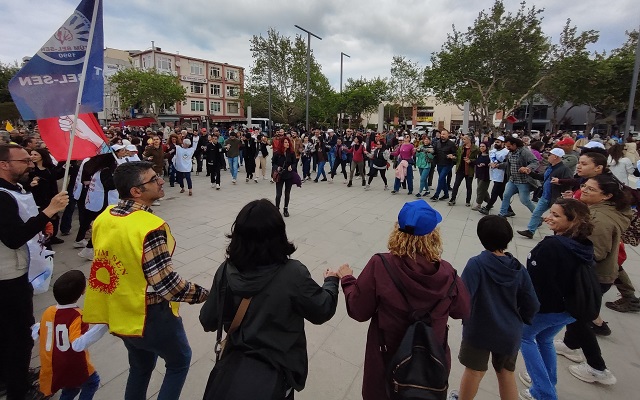 Çanakkale’de 1 Mayıs İşçi Bayramı Kutlaması Yapıldı