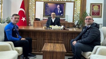 Şampiyon Eren Kırca’dan Kaymakamlık Ziyareti