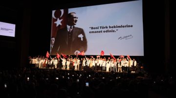 Levent Yüksel’den Geleceğin Hekimlerine Destek Konseri