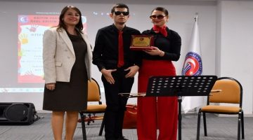 ÇOMÜ’de Otizm Farkındalık Günü Etkinliği Düzenlendi