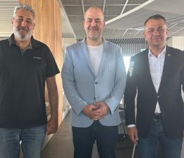 Bekir Ayaz: “Sporda Emeğin ve Etiğin Yanındayız”