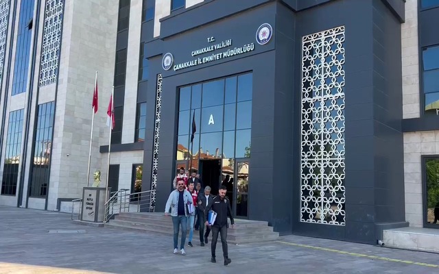 Çanakkale’de Dolandırıcılara Operasyon Yapıldı
