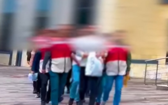 Biga’daki Operasyonda 5 Kişi Yakalandı