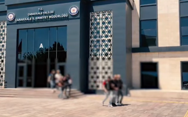 Çanakkale’de Uyuşturucu Operasyonu 4 Kişi Yakalandı