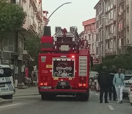 Ufak Çaplı Yangın Kontrol Altına Alındı
