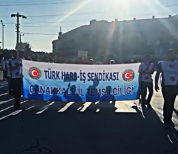 Gelibolu’da Sessiz Yürüyüşle Güçlü Mesaj