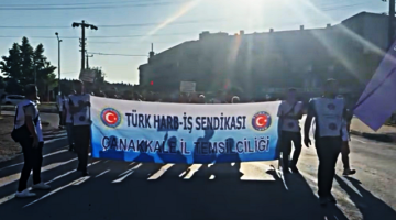 Gelibolu’da Sessiz Yürüyüşle Güçlü Mesaj