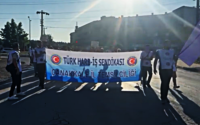 Gelibolu’da Sessiz Yürüyüşle Güçlü Mesaj