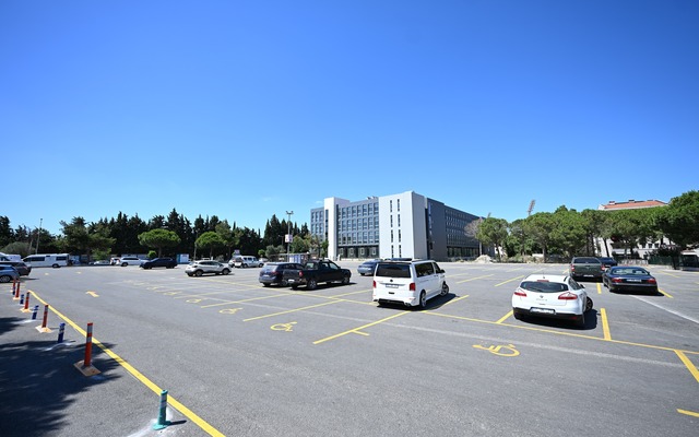 Çanakkale Belediyesi Açık Otoparkı Hizmete Girdi