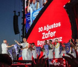 Çanakkale’de 30 Ağustos Zaferi ile Kültür Yolu Festivali Bir Arada