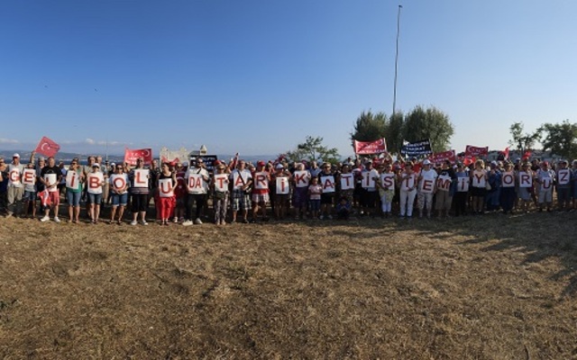 Gelibolu’da Tarikat İstemiyoruz Protestosu Yapıldı