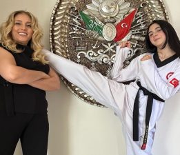 Canan Ceylan, Azra Çağlar’a Sponsor Oldu