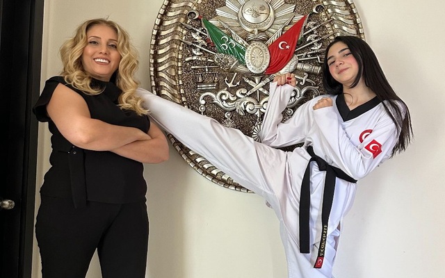 Canan Ceylan, Azra Çağlar’a Sponsor Oldu