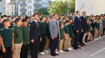 Gelibolu’da Yeni Eğitim Yılı Coşkuyla Başladı