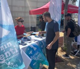 Yeni Öğrencilere Sıcak Karşılama ve Ücretsiz Servis Hizmeti