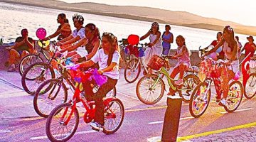 Gelibolu’da Süslü Kızçeler Dördüncü Kez Pedal Çevirdi: