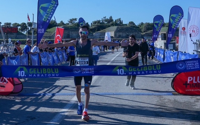 Tarihin Kalbinde 10. Uluslararası Gelibolu Maratonu Koşuldu