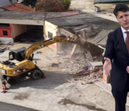 Atıl İtfaiye Binası Yıkılıyor, Yerine ‘Sosyal Market’ Kuruluyor!