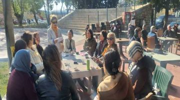 Kepez Özgür Kadın Dayanışması’ndan Şiddete Karşı 16 Günlük Aktivizm Vurgusu