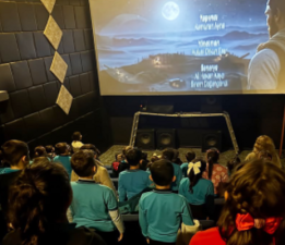 “Mustafa Kemal” Filmi İle İstiklal Marşı Yankılandı