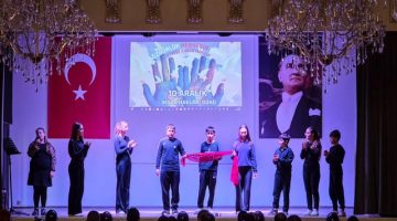 Evreşe’de “10 Aralık Dünya İnsan Hakları Günü” Kutlandı