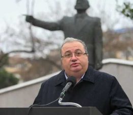 Levent Gürbüz: İsmet İnönü’yü saygı, minnet ve özlemle andık