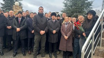 Ümit Özdağ’dan Türkan Bebek’e Vefa Ziyareti